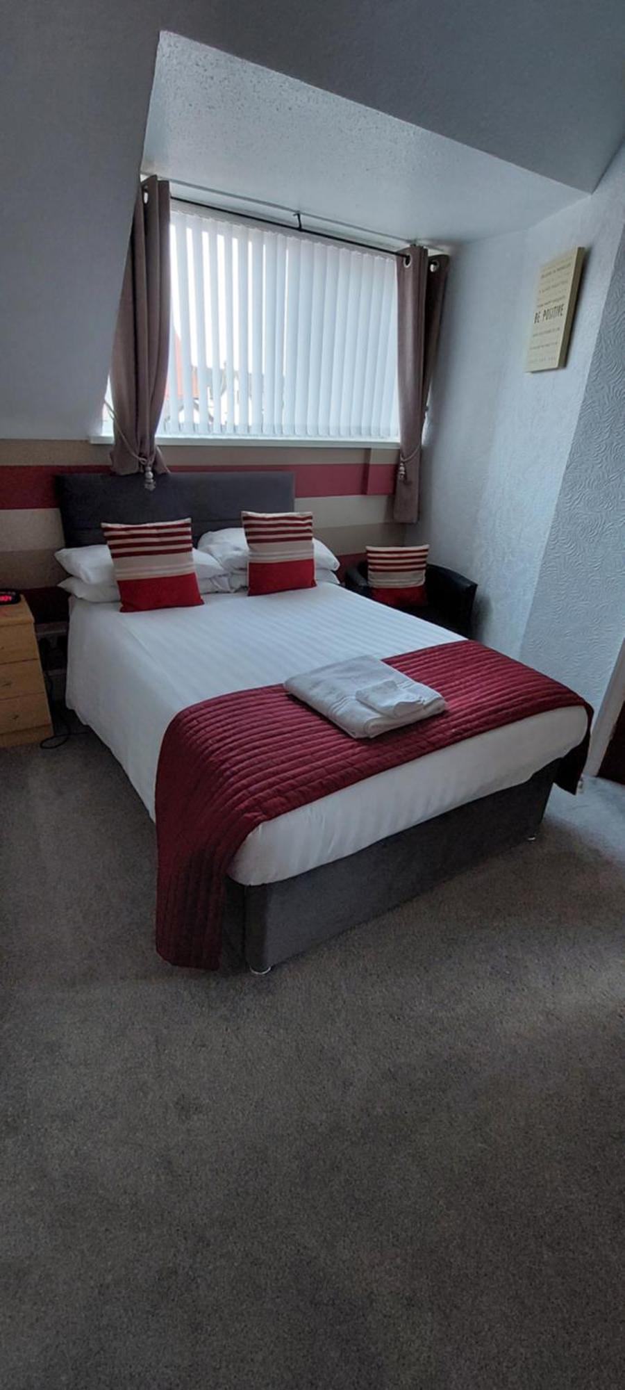 Glenavon Guest House Llandudno Exteriör bild